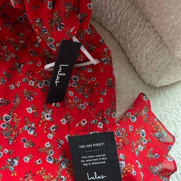 Lulus romper medium - Picture 2 of 2